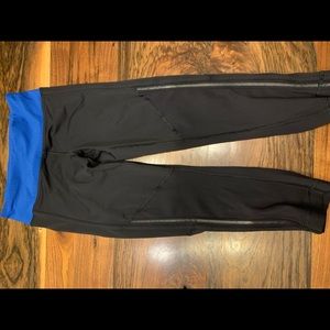 Lululemon athletica cropped leggings